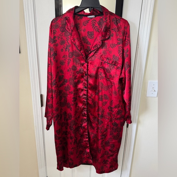 2for1 Pajama Top & Night Gown - Picture 2 of 11